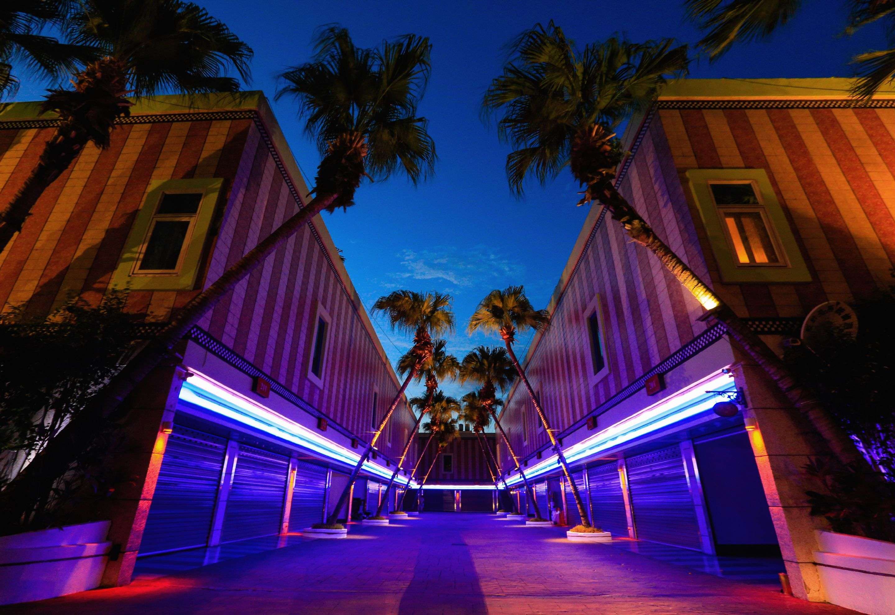 恋情精品汽車旅館