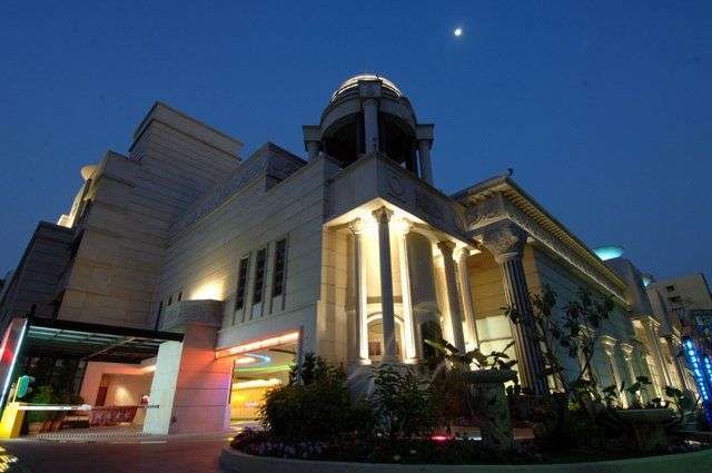 華納不只是汽車旅館