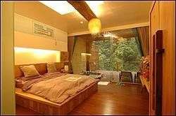 大湖石壁溫泉山莊