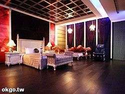 名湖水岸精品汽車旅館