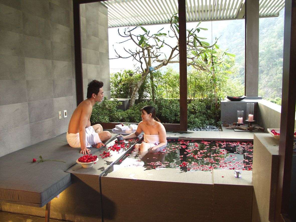 水舞谷關渡假溫泉館