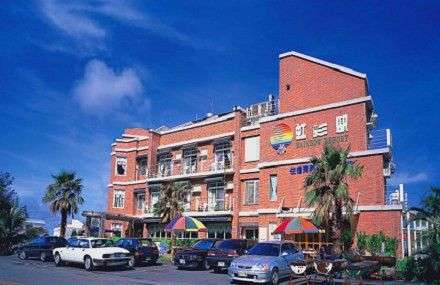 墾丁虹彩駅渡假會館