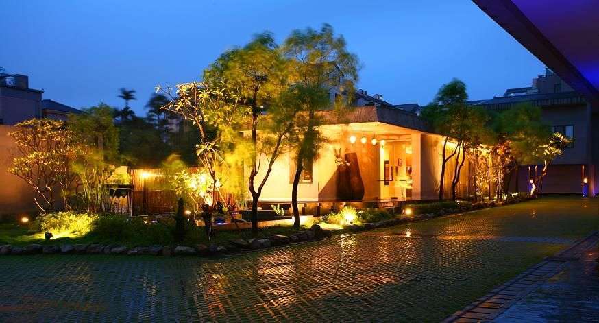 湖水岸人文休閒旅館(嘉義館)